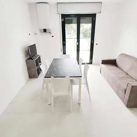 Quito - Appena Ristrutturato - Dietro Piazza Mazzini Appartamento Lido di Jesolo
